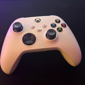 Xbox series S  white controller